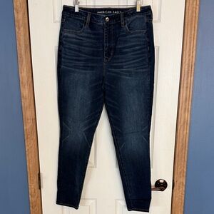 American Eagle Outfitters Women's High Rise Jeans in Deep Indigo